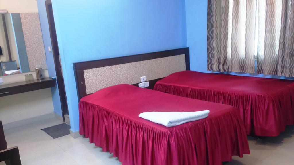 Hotel Parshuram Gauháti Kültér fotó