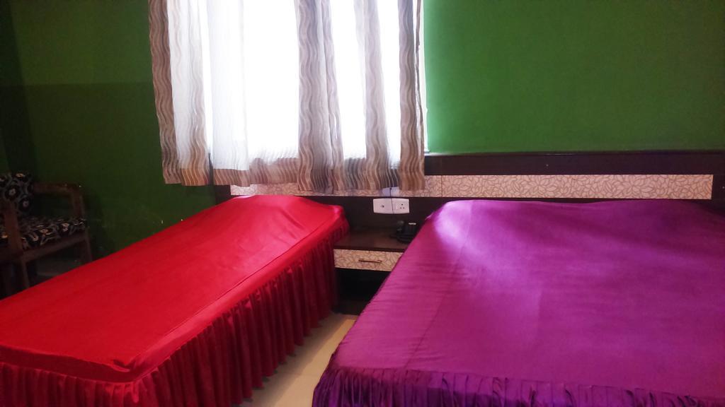 Hotel Parshuram Gauháti Kültér fotó