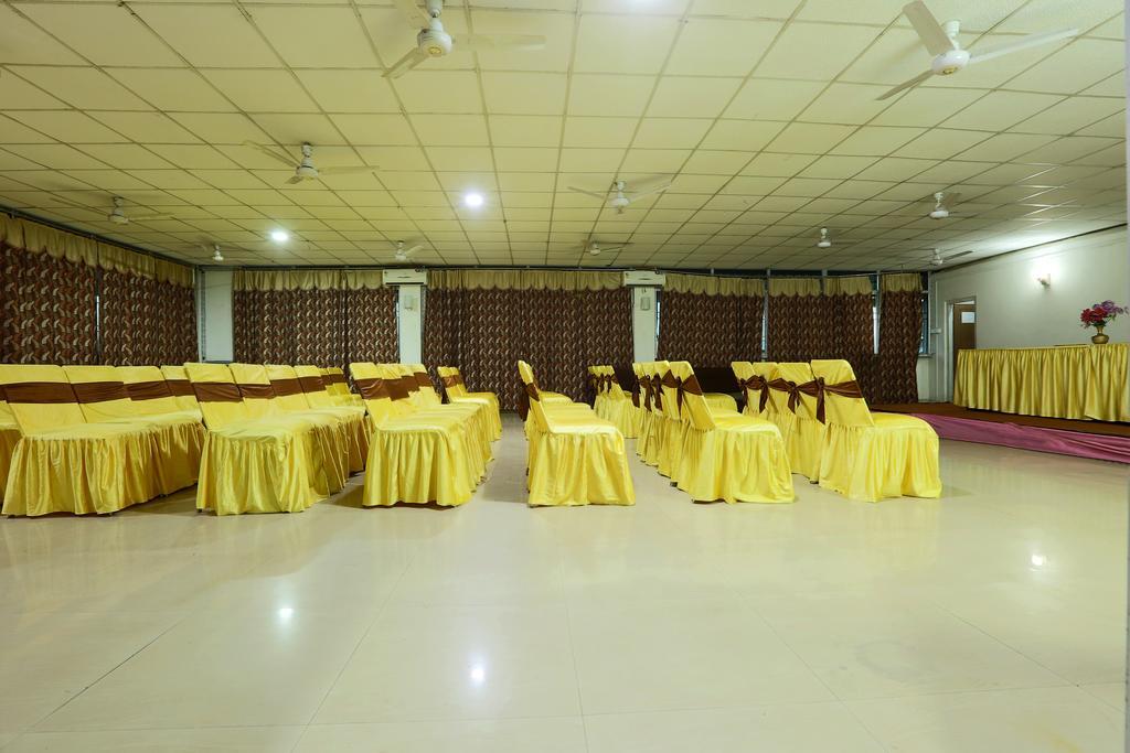 Hotel Parshuram Gauháti Kültér fotó