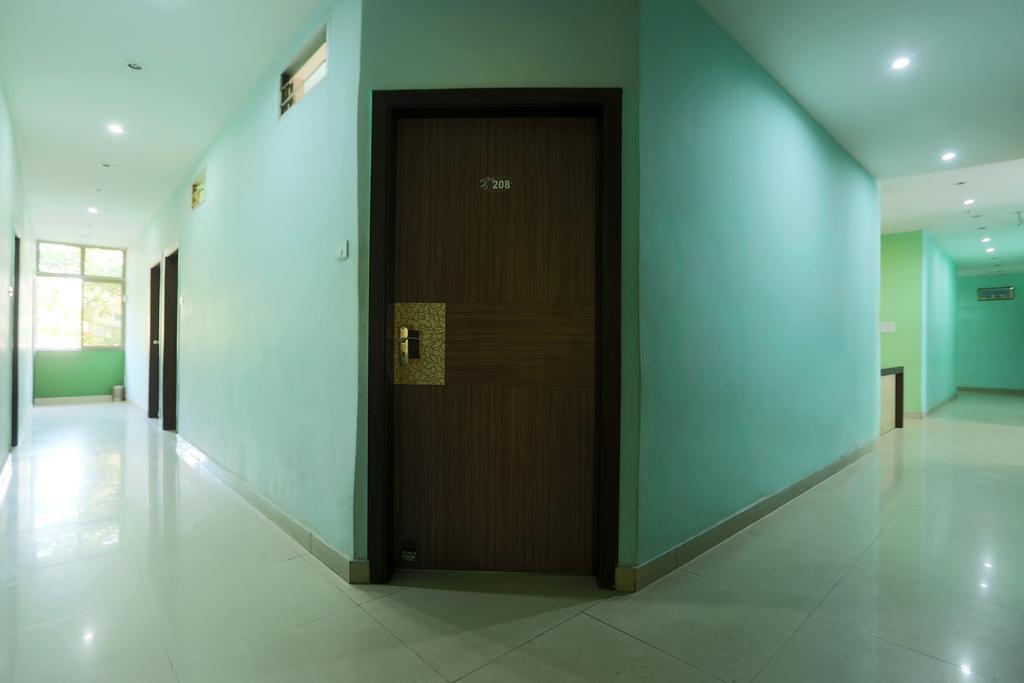 Hotel Parshuram Gauháti Kültér fotó